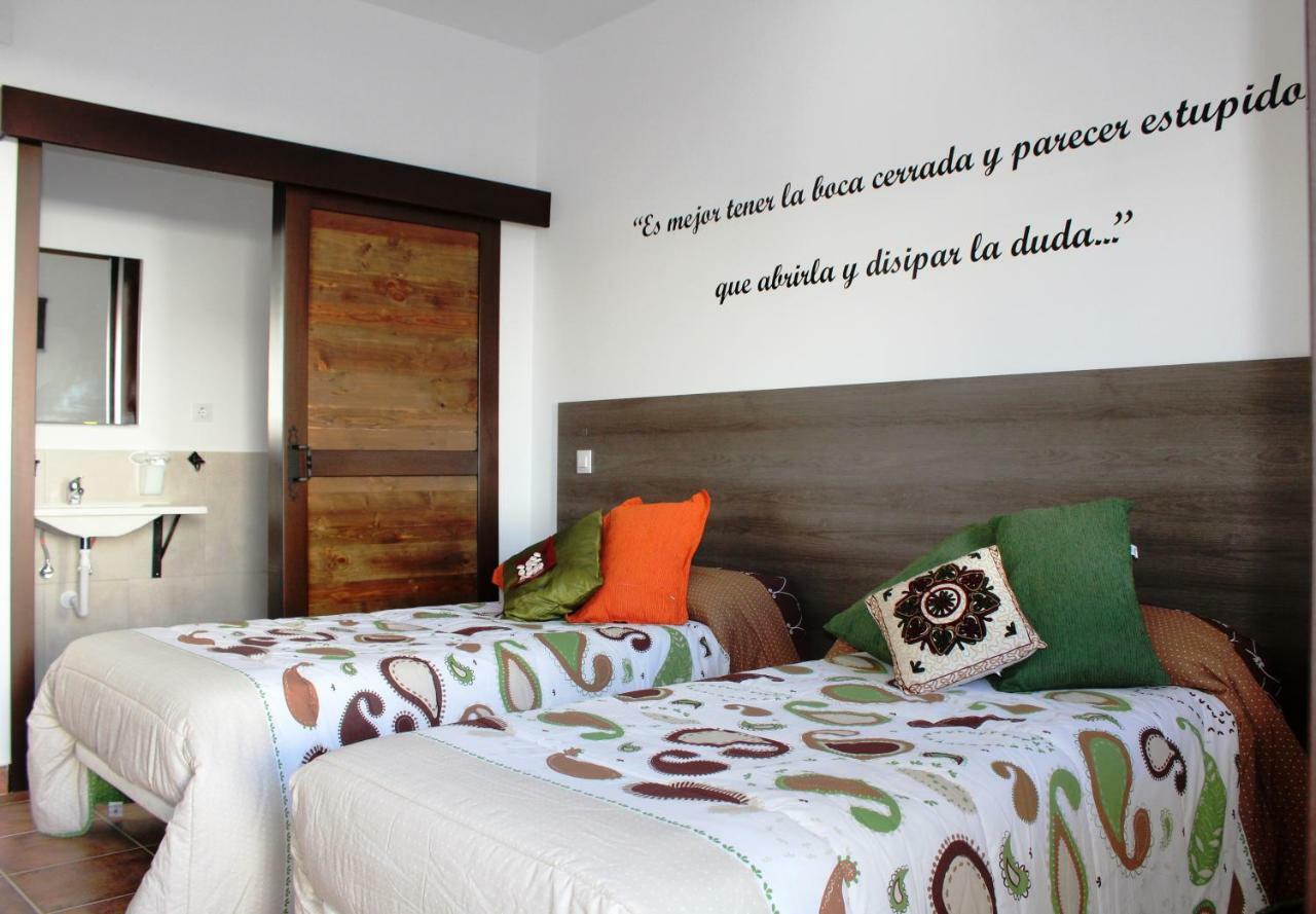 - Parking Guest house *